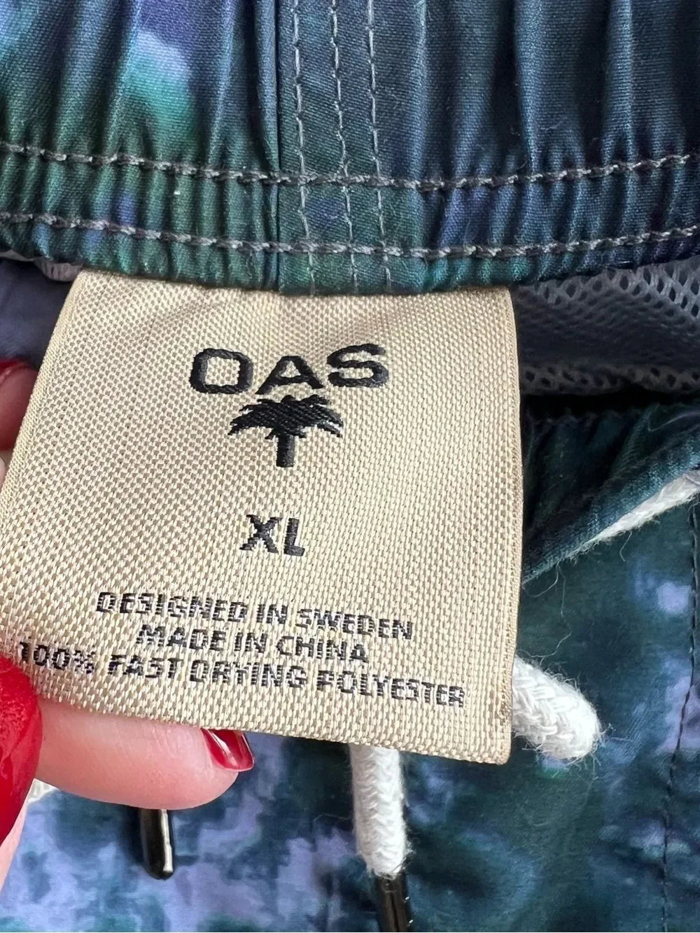 OAS Sweden Men's Green, Navy Purple & White Tie-Dye Ombré Swim Trunks Size XL 4”